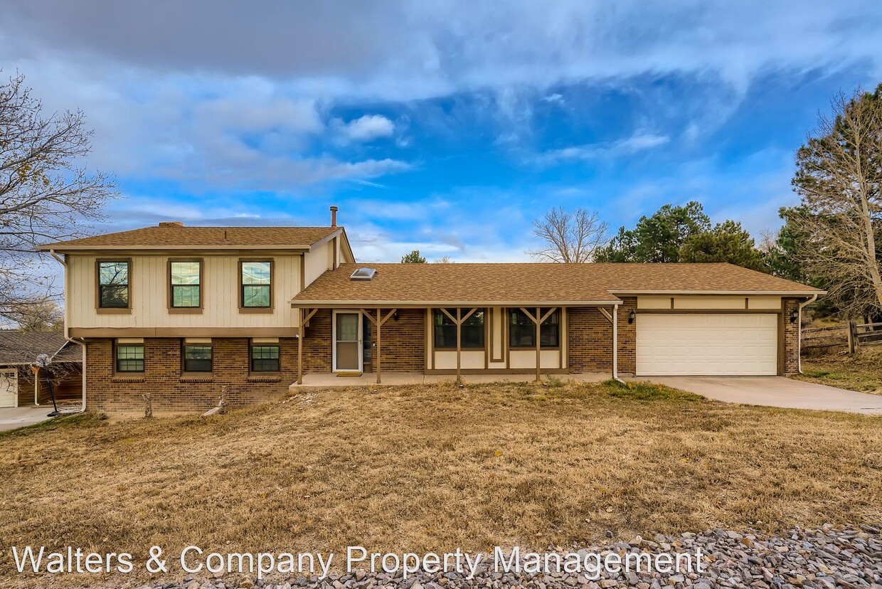 Primary Photo - 4 br, 2 bath House - 8669 N Pinery Parkway