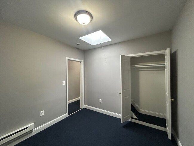 Building Photo - 2 Bedroom Move in Special - $99 Security Deposit