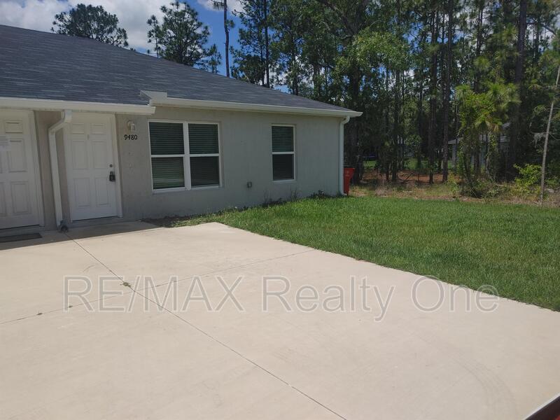 Foto principal - 9480 N Travis Dr