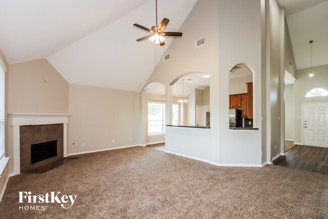 Building Photo - 2838 Spring Dusk Dr