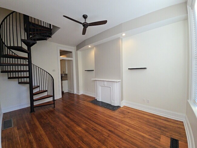 Building Photo - 322 Mulberry St