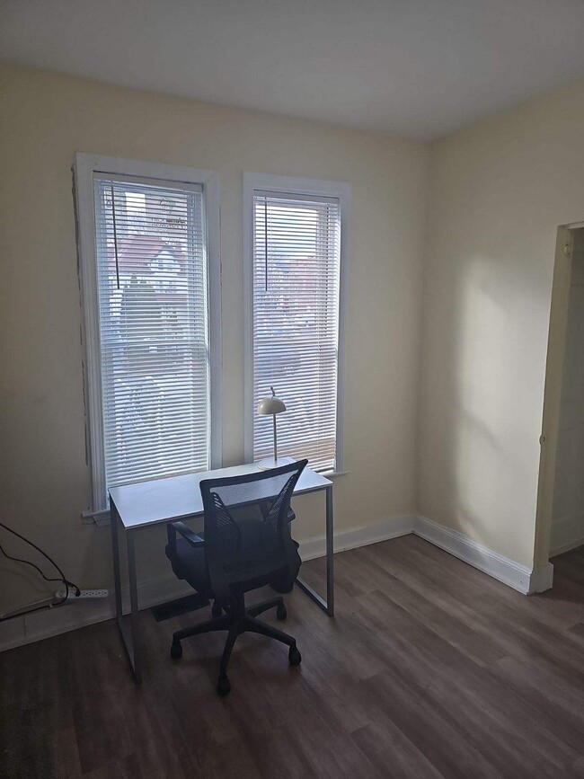 Photo - 8 Pratt St Townhome