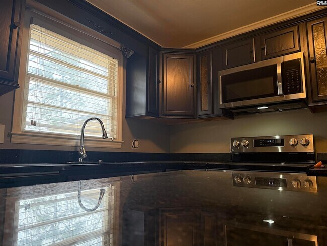 Foto del edificio - 517 Innsbrook Dr