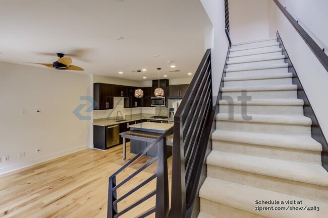Building Photo - 2448 Aperture Cir