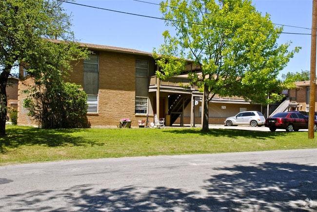 Building Photo - Westover House Apartments