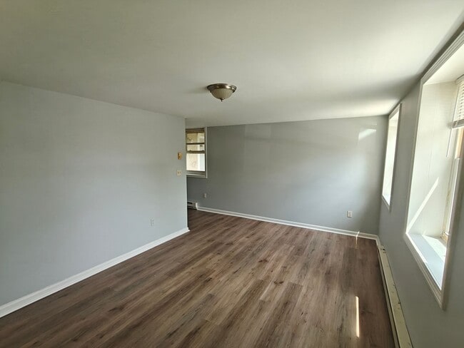 Photo - EDGEWOODRD14 Apartment