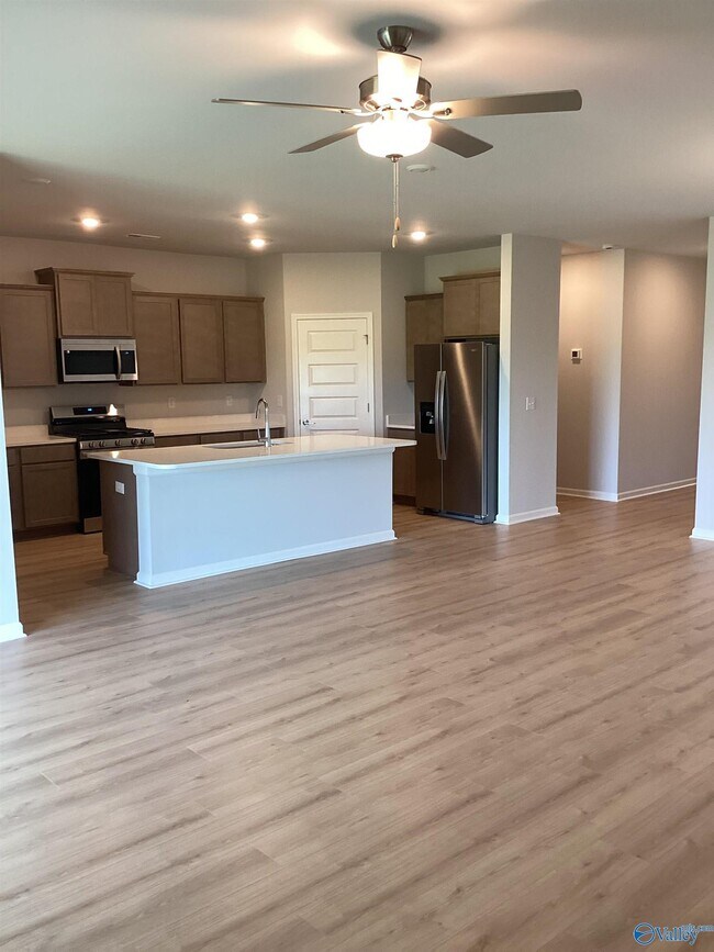 Building Photo - 11197 Wayland Rdg Dr