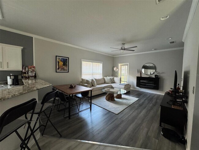 Foto del edificio - 1376 NW 120th Way