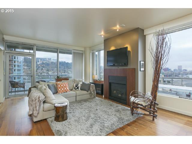 Foto principal - 836 S Curry St