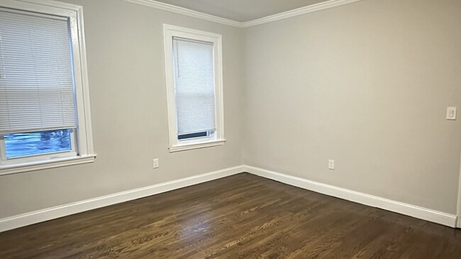 Foto del edificio - 3110 Washington St