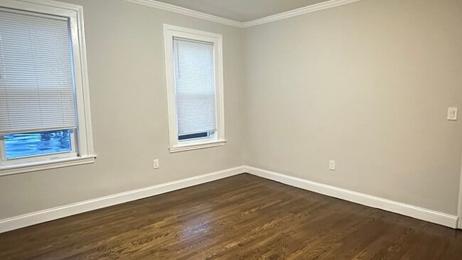 Foto del edificio - 3110 Washington St