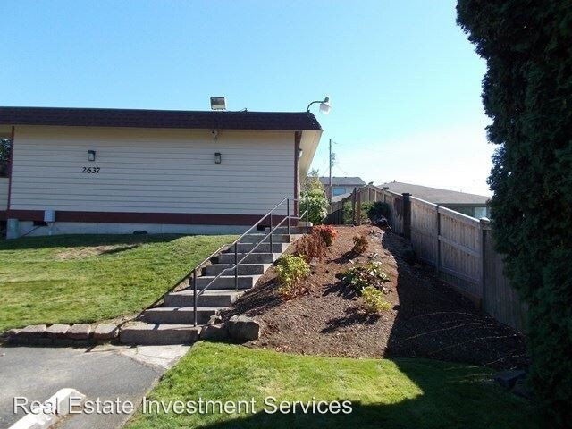 Building Photo - 2635 Cascade Pl W