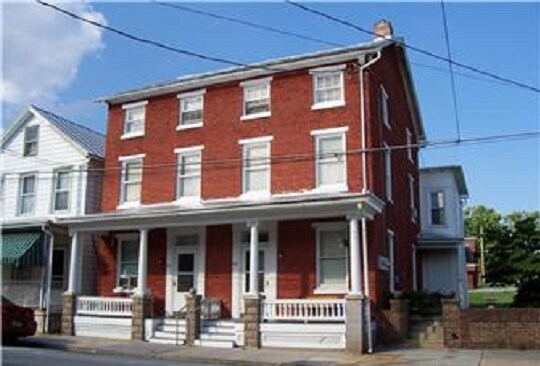 Foto principal - 431 N Main St