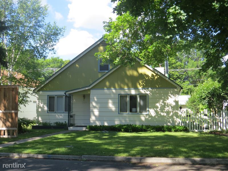 Primary Photo - 2 br, 1 bath House - 1028 6th Ave E