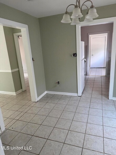 Building Photo - 1119 35th St