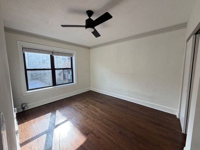 Foto del edificio - 5509.5 N Lincoln, Unit 2S