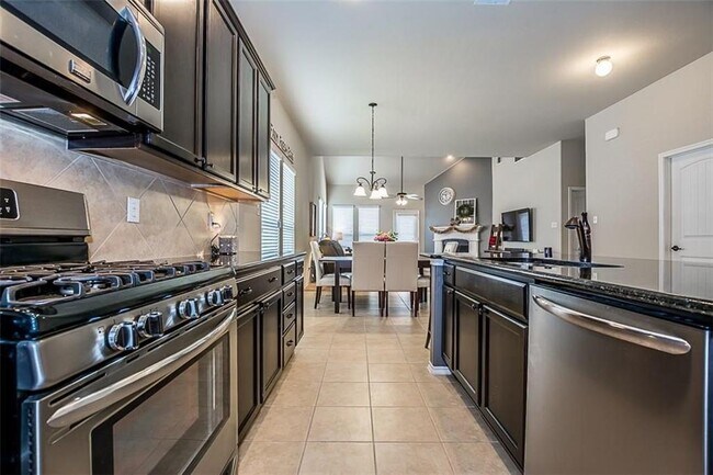 Building Photo - 1460 Brewer Ln