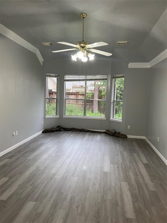 Building Photo - 17127 Mountain Crest Dr