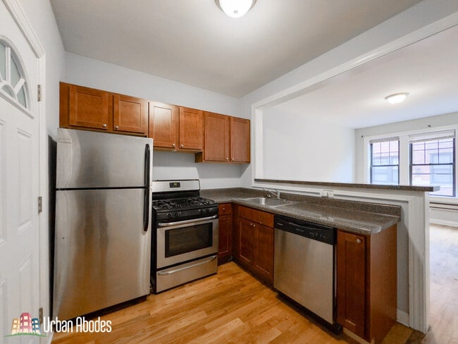 Building Photo - 4419 N Wolcott