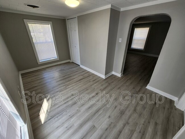 Foto del edificio - 2935 Harrison Ave