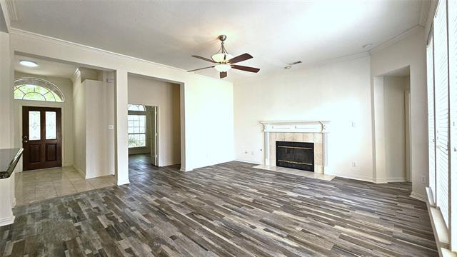 Foto del edificio - 9611 Cliffside Dr