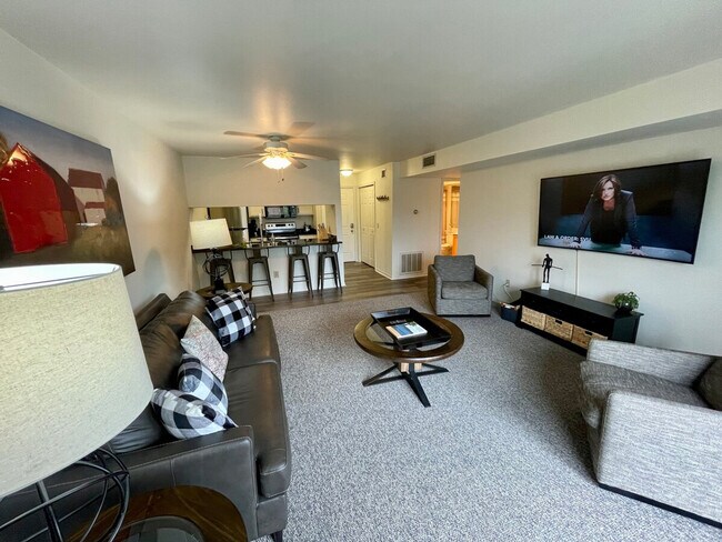 Foto del edificio - 1335 Summit Ave