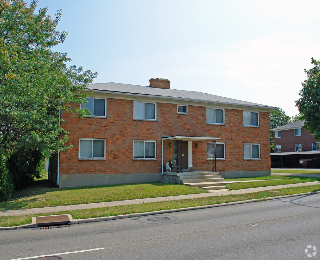 Primary Photo - 3030 Shroyer Rd