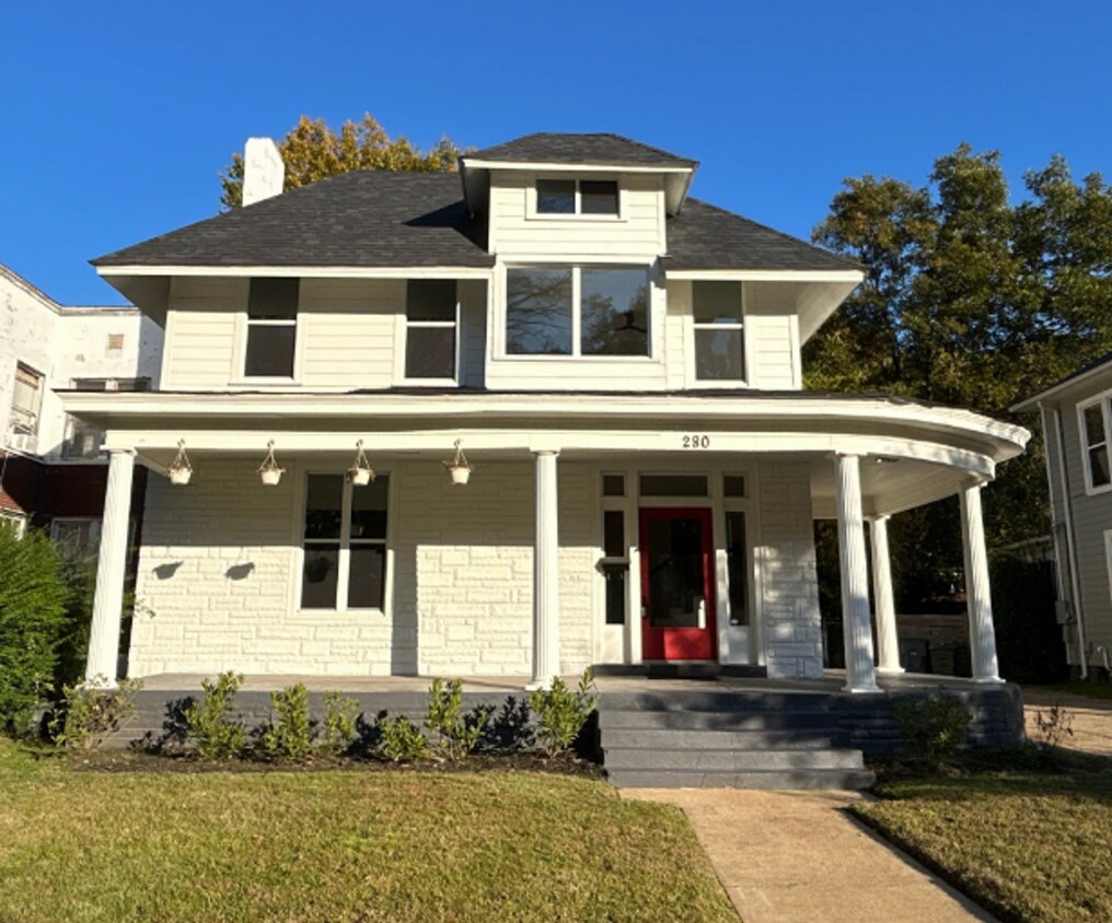 Foto principal - 280 N McNeil St