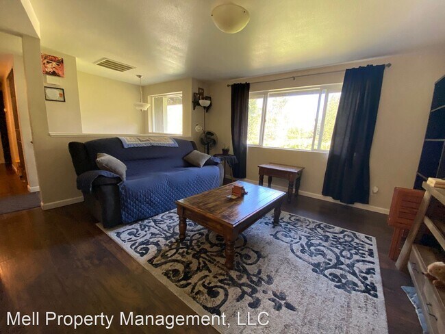 Building Photo - 3 br, 2 bath House - 168 W. Satsop Drive
