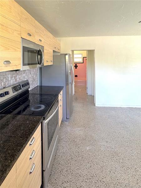 Foto del edificio - 1219 NE 5th Terrace