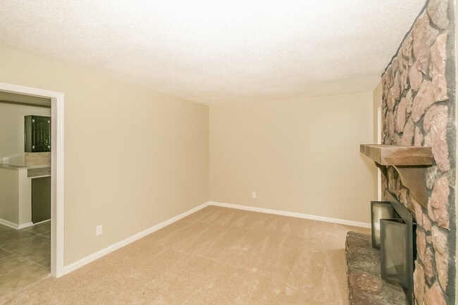 Building Photo - 2121 Old Springville Rd
