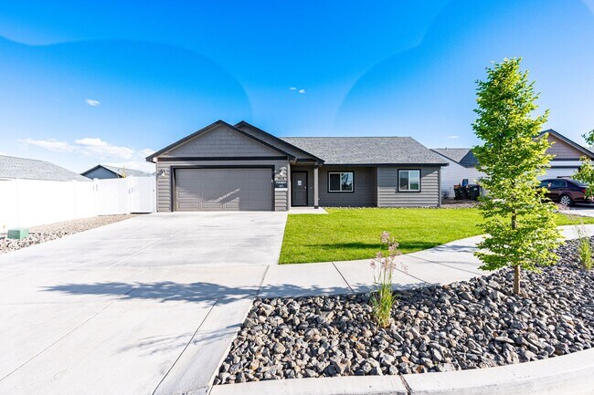 Building Photo - Brand New 3 Bed, 2 Bath Home in Moses Lake