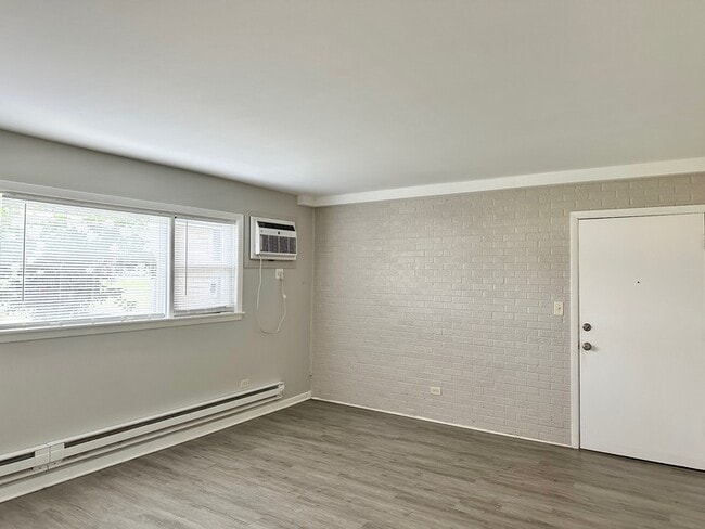 Foto del edificio - 9709 W Lorraine Dr