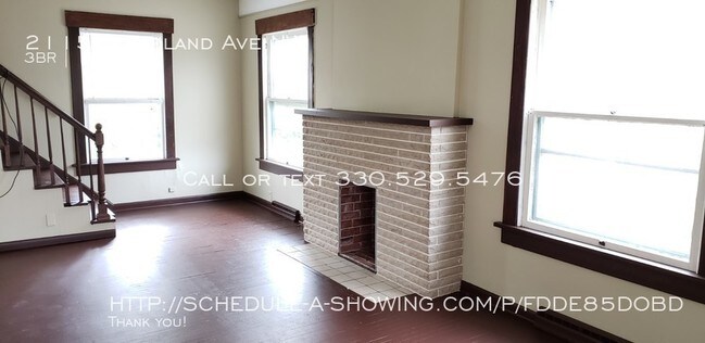 Building Photo - 2115 Woodland Ave NW
