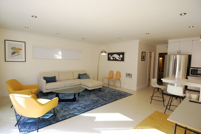 Building Photo - 6405 Pacific Ave