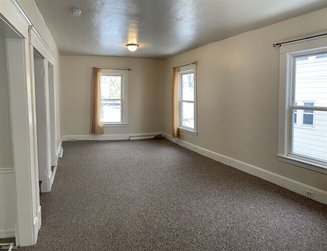 Building Photo - 3 br, 1.5 bath House - 338 Brown St SW