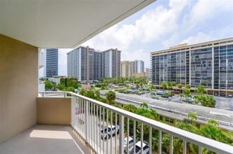 Building Photo - 1985 S Ocean Dr
