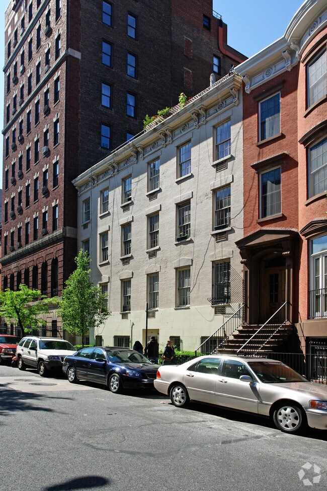 226 - 228 CON 15th St - 226 15th St