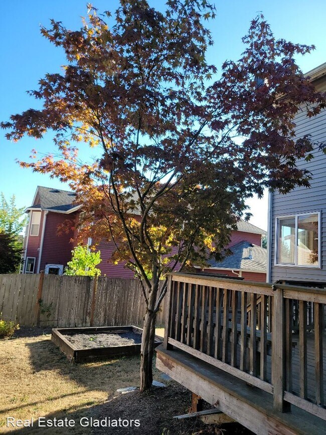 Foto del edificio - 3 br, 3 bath House - 13811 195th Drive SE