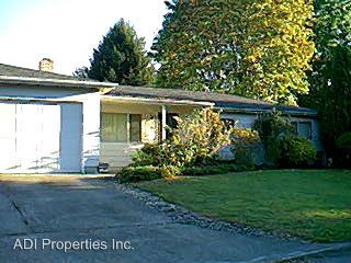 Primary Photo - 3 br, 1.5 bath House - 1005 SW Tropicana Ave.