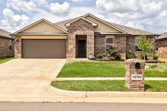 Building Photo - 14701 Travertine Fls Ln