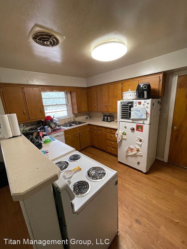 3 br, 1 bath House 918 Lindberg Rd House for Rent in West Lafayette