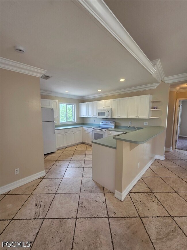 Building Photo - 820 Rue Labeau Cir