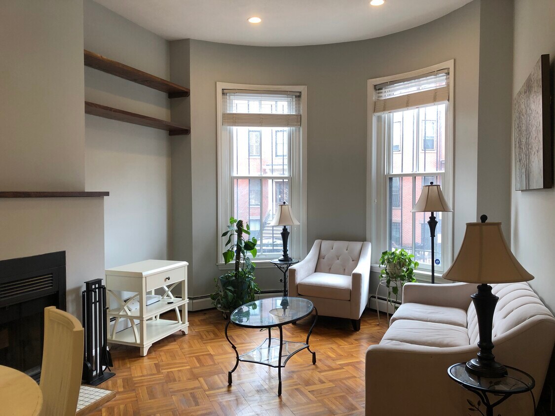 35 Rutland Square, Boston, MA 02118 Condo for Rent in Boston, MA