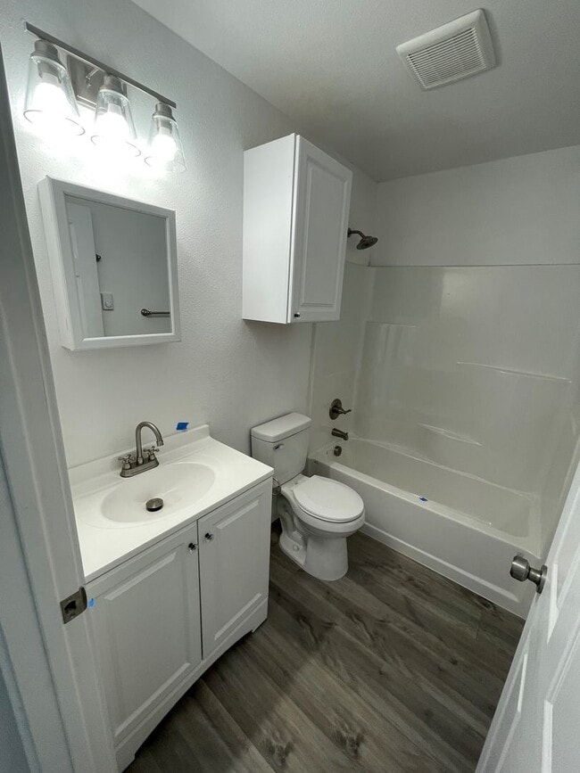Foto del edificio - Brand new Apartment in Riddle