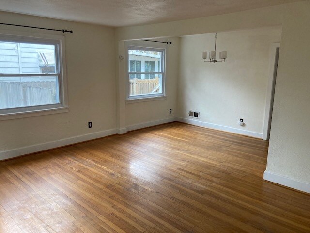 Living room & dining room - 1509 Longwood Dr