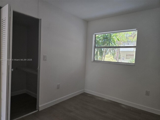 Building Photo - 1810 SW 81st Ave
