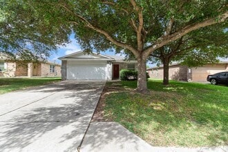 Building Photo - 113 San Jacinto Dr