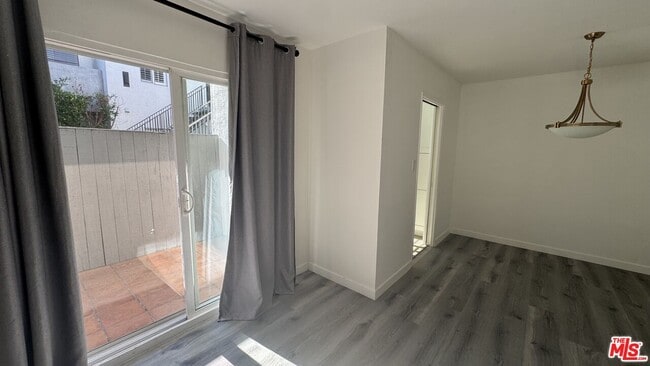 Foto del edificio - 630 Orlando Ave