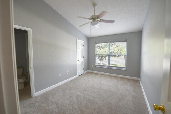 Foto del edificio - 12721 Black Mangrove Dr